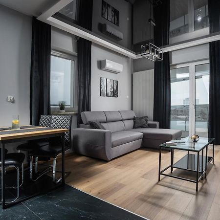 Resinest Apartamenty Jurowiecka J15 Бялисток Екстериор снимка