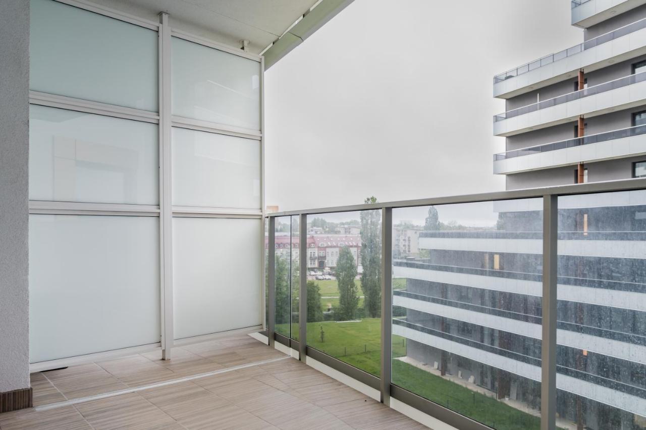 Resinest Apartamenty Jurowiecka J15 Бялисток Екстериор снимка