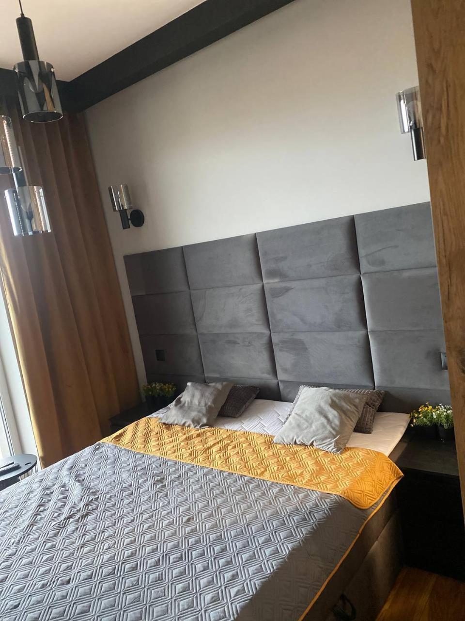 Resinest Apartamenty Jurowiecka J15 Бялисток Екстериор снимка